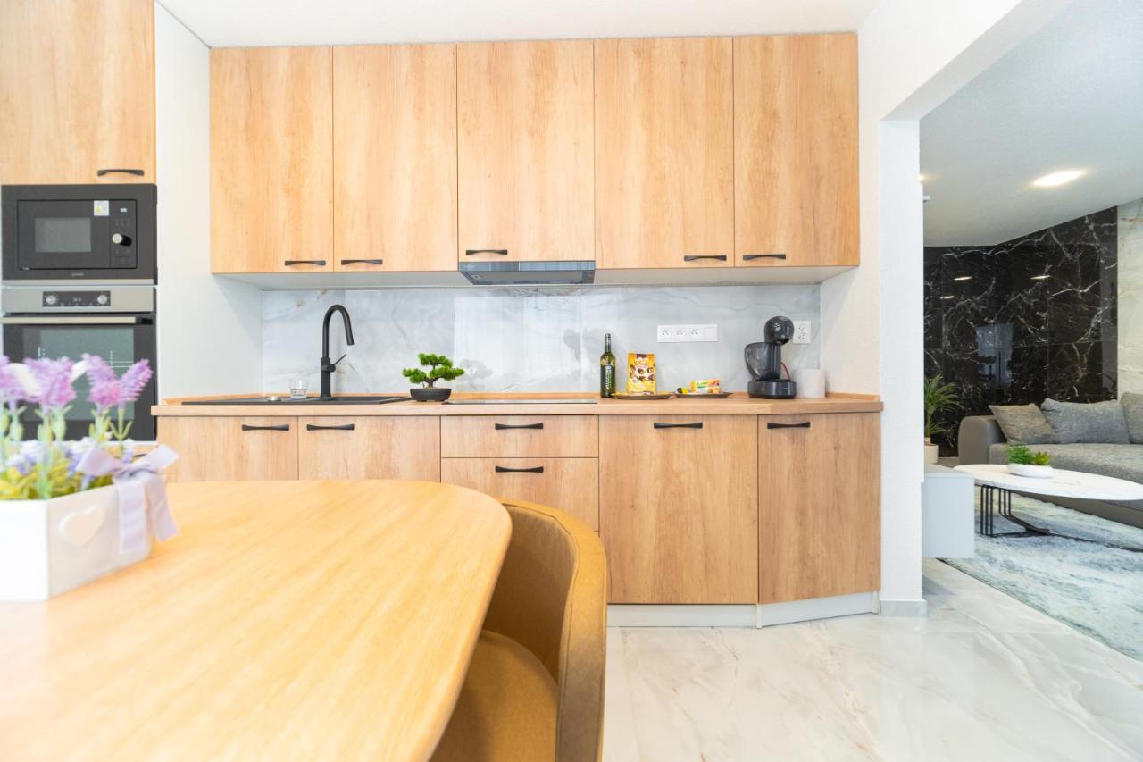 Apartman Discreet Kysucke Nove Mesto 외부 사진