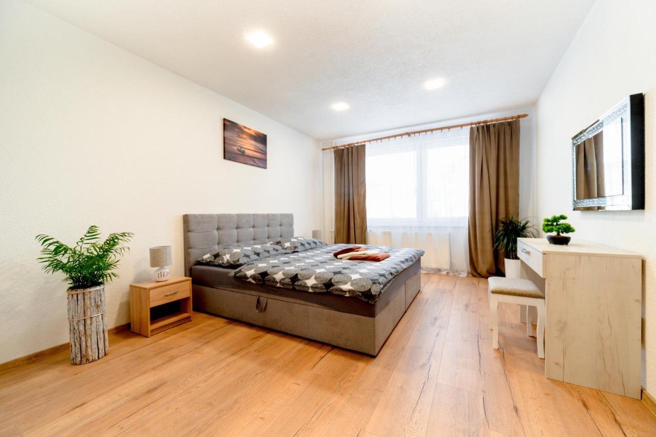Apartman Discreet Kysucke Nove Mesto 외부 사진